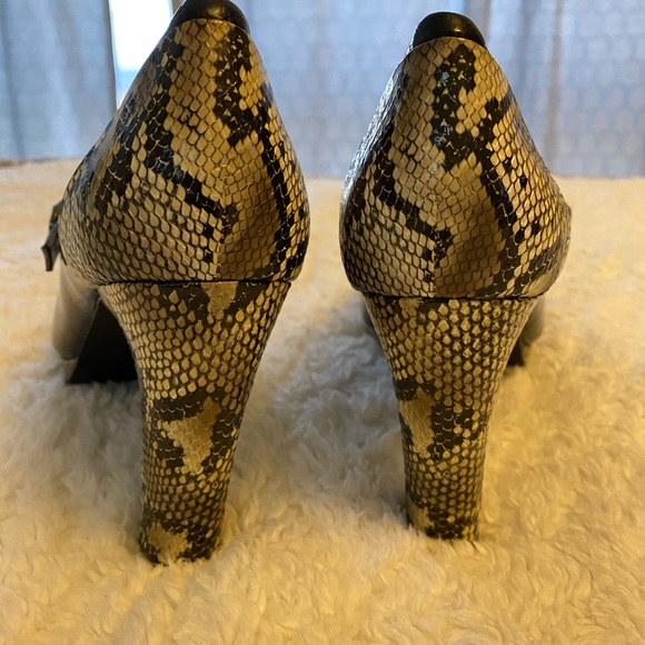 Alfani Mary Jane Shoes - Picture 3 of 6